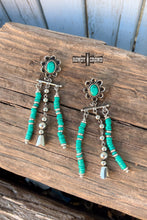 Load image into Gallery viewer, Flora Vista Earrings
