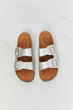 Load image into Gallery viewer, MMShoes Best Life Double-Banded Slide Sandal in Silver
