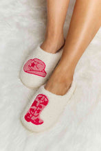 Load image into Gallery viewer, Melody Printed Plush Slide Slippers
