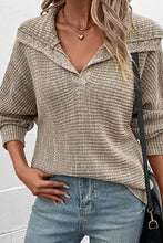 Load image into Gallery viewer, Heathered Horizontal-Ribbing Pullover Sweater
